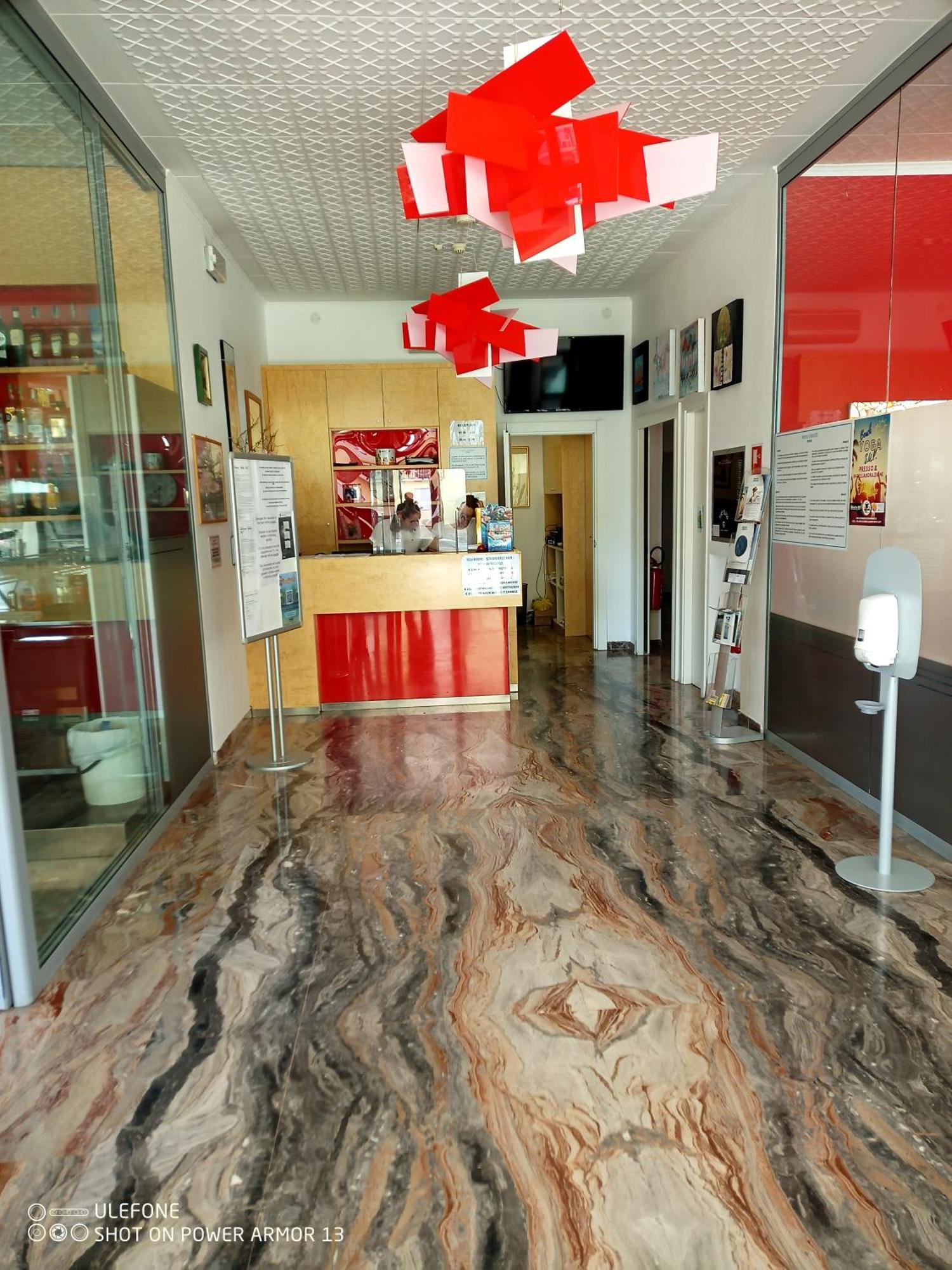 Hotel Firenze Bibione Exterior foto