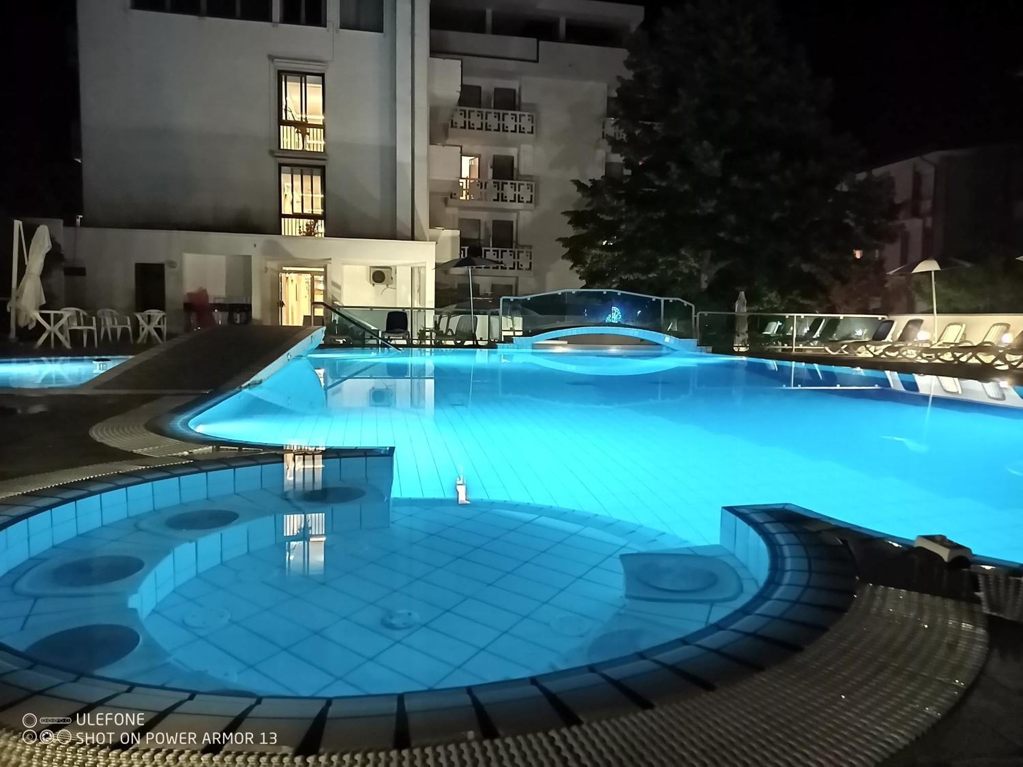 Hotel Firenze Bibione Exterior foto